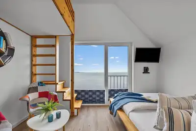 Image de Morning light - duplex apartment, terrace, infrared sauna, bathtub, shower