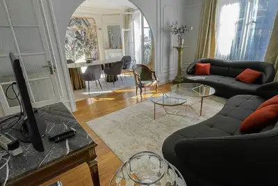 Image de Tour Eiffel - Grand appartement 2 chambres 110m2