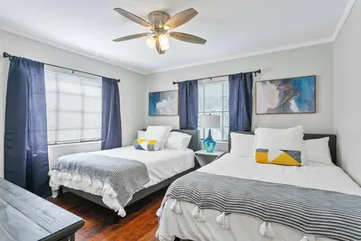 Image de Downtown Escape - For 10