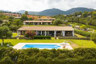 Image de Villa 'La Finestra Sul Mare' avec Vue sur la Mer, Wi-Fi et Climatisation