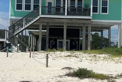 Image de Beachfront \"Turtles Nest\" Delight in Alligator Point- New Listing