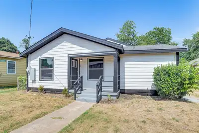 Image de Fenced-In Yard: Home < 5 Mi to Dtwn Dallas!