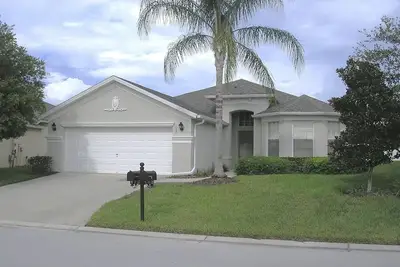 Image de 4 Bedroom/3 Bathroom Home close to the Disney Parks