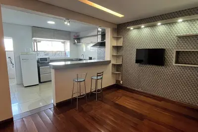 Image de Spacious apartment, 3 bedrooms, air conditioning. 6 km from Mrv Arena, 4 km from Eldorado Metro Station.