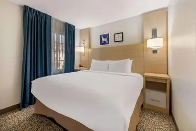 Image de Fully Equipped Suite with Outdoor Bbq Grills Ideal for Family or Business Travel