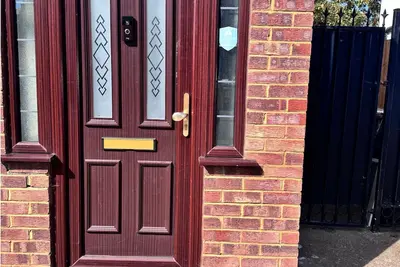 Image de The Aviator | Modern Large 4 Bed Property | London | Mins From Heathrow