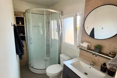 Image de Tj Escape - Mobile Home - Mobile Home With Hot Tub And Terrace