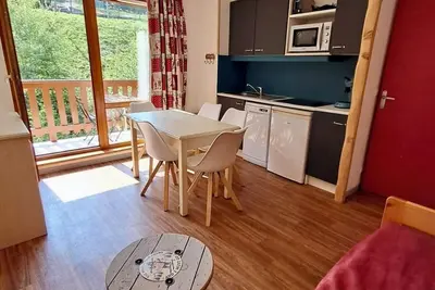 Image de Pied Des Pistes 4 personnes avec balcon