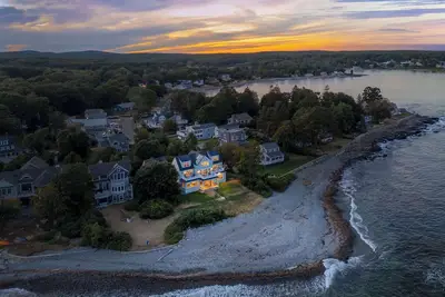 Image de The Tidepools - Home for 12