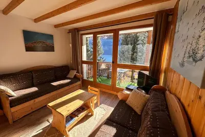 Image de Centre station, 1er étage, terrasse, balcon, casier à ski, 30m², Valloire