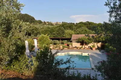 Image de Among olive trees and silence: farmhouse with pool and olive grove in the Etruscan Maremma
