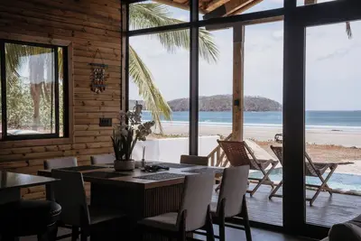 Image de Playa Laska – Beachfront Luxury Villa & Pool in Playa Venao - Duplex B