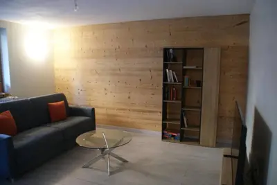 Image de À 350m des pistes de ski, 1er étage, 67m², Valloire