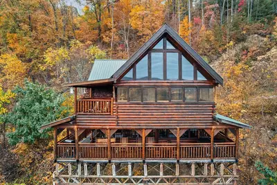 Image de Scenic Mountain Cabin w/ Game Room & Hot Tub