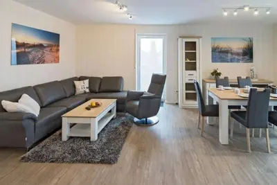 Image de Tillmanns Stadtlounge Exclusive 5 star vacation apartment in Norden.