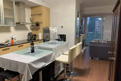 Image de 3-bedroom condo in marvelous Toronto with fitness room, Ac, Acc, Union Stn, Path