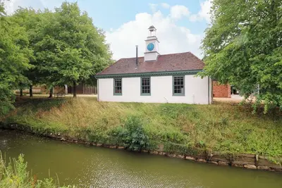 Image de Clock Tower, pet friendly, with open fire in Stowupland