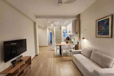 Image de Quiet 2-bedroom apartment \"Smile in Center of Athens\" with Ac