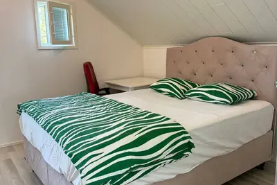 Image de Stylish Spacious Home near Helsinki Airport