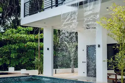 Image de Luxury Beachfront Villa! Newest Home in Jaco!