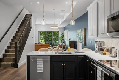 Image de Immaculate Double King Suite| Rooftop Deck w/ View