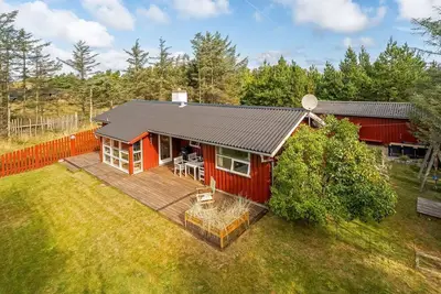 Image de \"Ingobert\" - 600m from the sea by Interhome