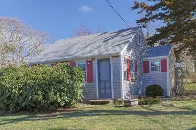 Image de Classic, cozy Cape Cod Cottage