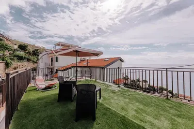 Image de Alassio Hill House, see view & terrace
