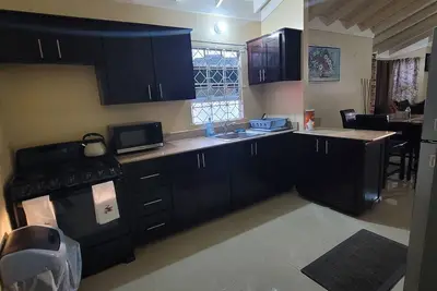 Image de Hideaway 2-bedroom house with Ac in Draxhall Country Club, Ocho Rios