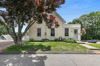 Image de Charming Mystic Cottage- Downtown Location!