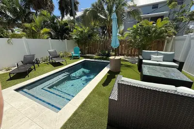 Image de SeaCrest Ami new rental! 4 houses from beach access!