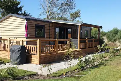 Image de Luxe nieuw chalet – 3 slpk/2 badk – vlakbij strand