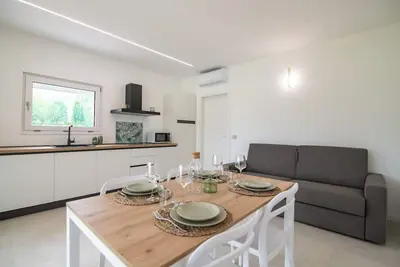 Image de Armonia Suites Terra, new apartment with garden and pool in Verona