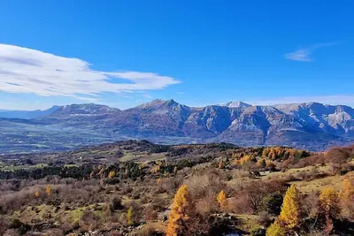 Image de Champsaur : Gîte authentique 1250m - Vue exceptionnelle montagne - Jardin