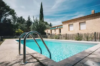 Image de Agréable maison avec piscine privée sur la colline de St Antoine