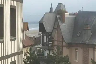 Image de Appartement 2 pieces sur plage à proximité Deauville