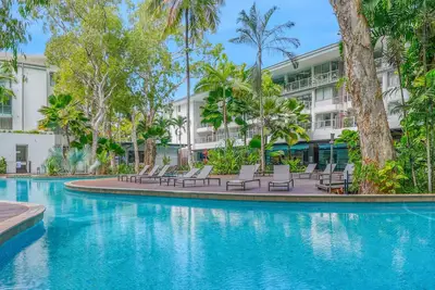 Image de Palm Cove Hideaway: Luxe Condo with Tropical Views