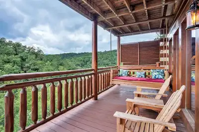 Image de Mountain Views, 🎯Game Room, Sleeps 20, Near Dollywood & Gatlinburg