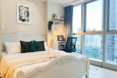 Image de Upscale Bgc Stay Near Mitsukoshi #upt130g