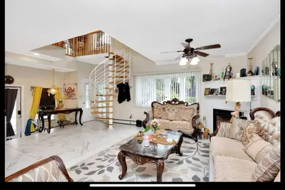 Image de Fantastic 2-bedroom house. Walk to Ryder Cup and Lirr.