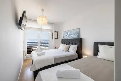 Image de Beachaholic M&G, Luxury Seaside Suites On Znjan