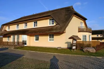 Image de 10 dans la maison au toit de chaume Boddenblick