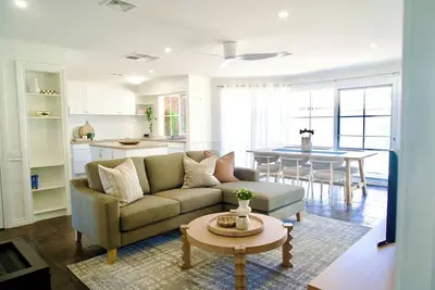 Image de Harley Grove - Renovated home in Bendigo