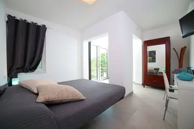 Image de Farmhouse B&B with swimming pool \"Loggia degli Artisti\" - 2 rooms: Suite Exclusive