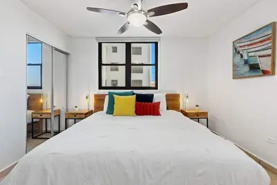 Image de Waterside Flat with Garage and Easy Beach Access