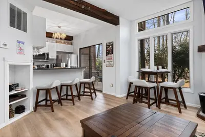 Laurelwood 48 with Wintergreen Advantage