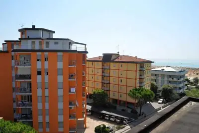 Image de Appartement de vacances avec climatisation et balcon