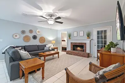 Image de Family Friendly Fabulous 4-bedroom home in Ne Tallahassee