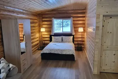 Image de Haworth Cabin - Rustic Retreat with Modern Comforts!