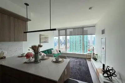 Image de Modern Elegance meets Chicago High Rise 1-bedroom apt with a breathtaking view